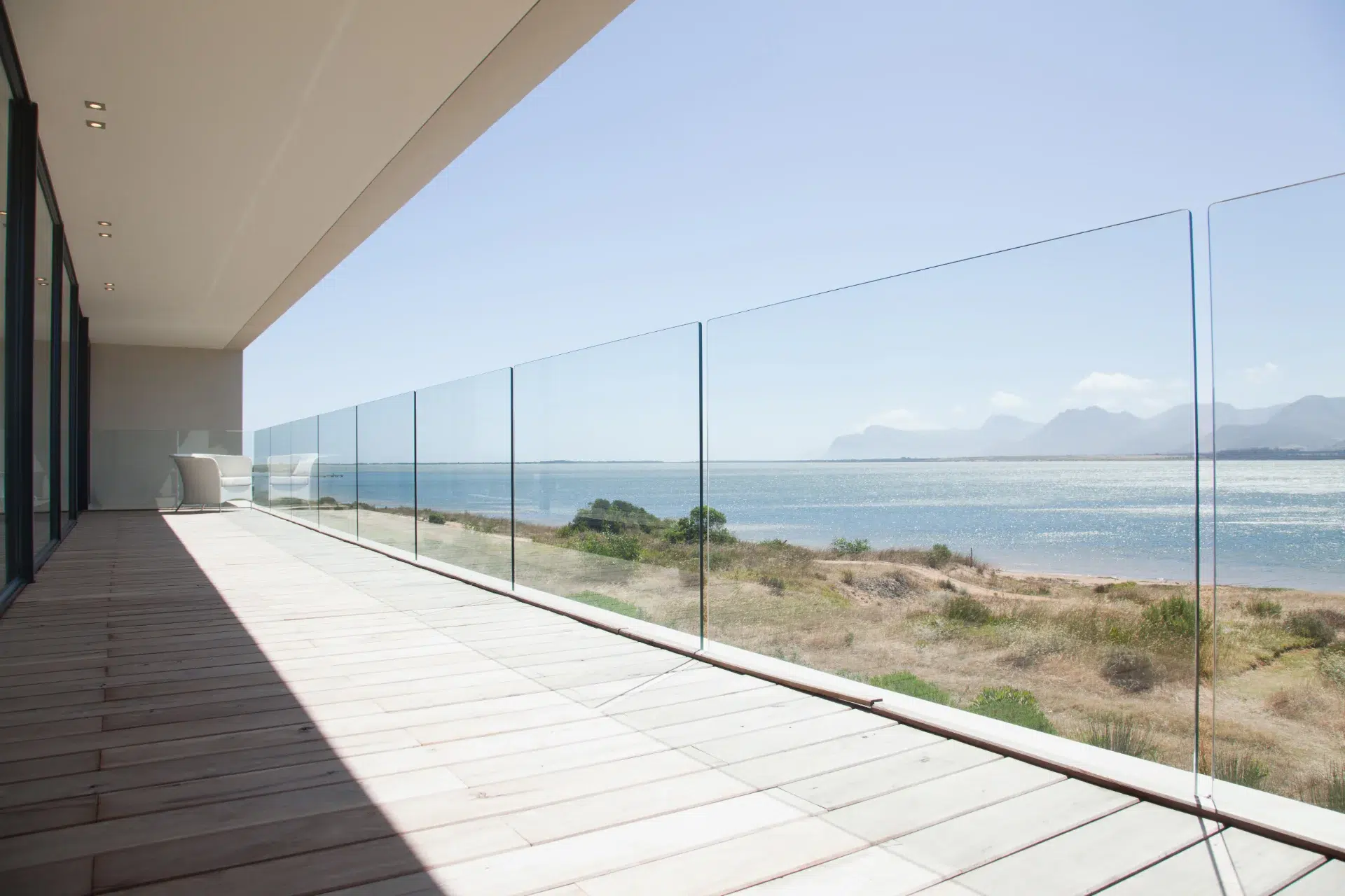 VLX 120 Glass Railing System in Oakland Park, FL | TruePane Windows & Doors - detail 1